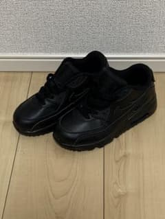 NIKE スニーカーのサムネイル