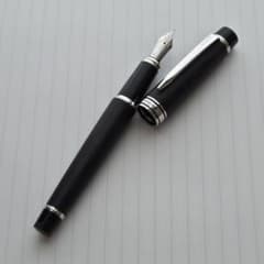 PILOT LEGNO 89s ブラック M 万年筆 - メルカリ