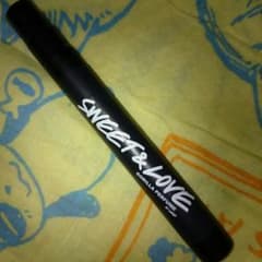 LUSH  GORILLAPERFUME  SWEET&LOVE  訳ありです。のサムネイル