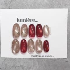 ネイルチップ ピンクベージュ＆レッドマグネットネイル lumièreのサムネイル