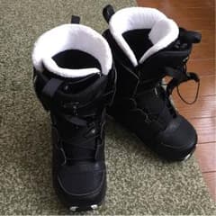 【再値下げ】SALOMON スノーボード ブーツのサムネイル