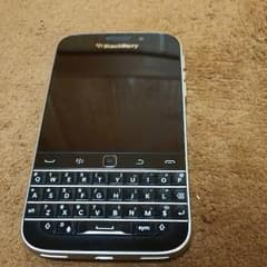 早い者勝ち! BlackBerry Classic 美品 #スマホ変えたいのサムネイル
