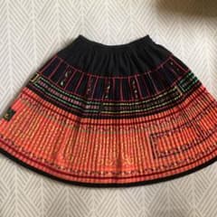 少数民族刺繍スカート　最終値下げ。のサムネイル