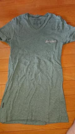 Tシャツのサムネイル