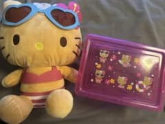 ハローキティ 一番くじ　ぬいぐるみと収納ボックスのサムネイル