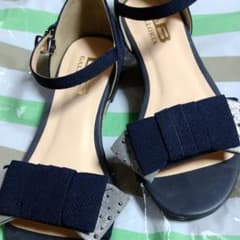 美品　サンダル　22.5のサムネイル