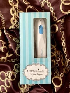 ★値下げ　送料無料　ラブコスメLOVECOSME Vライントリマーのサムネイル