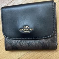 COACH ブラック 三つ折り財布のサムネイル