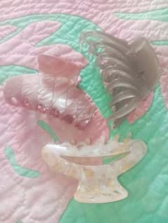 髪留めのサムネイル