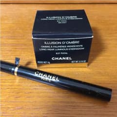 新品 オマケ付き シャネル イリュージョン ドンブル 837 ファタルのサムネイル