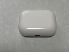 【正規品】AirPods Pro 第3世代 充電ケースのみのサムネイル