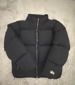 Stussy ダウンジャケット ブラック Mサイズのサムネイル