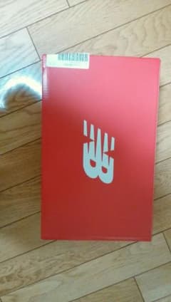 new balanceシューズのサムネイル