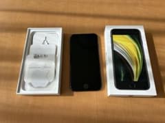 Apple iPhone SE 第2世代 64GB ブラックのサムネイル