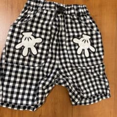 男の子　ショートパンツのサムネイル