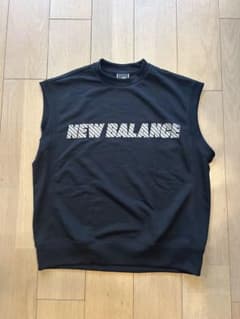 New balance スエット　ベストのサムネイル
