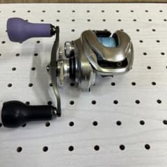 シマノ 16 Metanium MGL HG 右ハンドル　バリアルハンドルのサムネイル