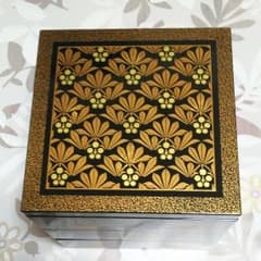 LOUIS Pitaud 三段重箱のサムネイル