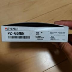 KEYENCEアンプ内蔵型光電センサ+リフレクタ付のサムネイル