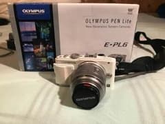 OLYMPUS ミラーレス一眼 PEN Lite E-PL6のサムネイル
