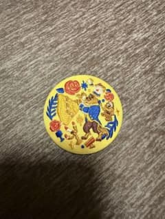 ディズニー　刺繍缶バッチ　美女と野獣のサムネイル