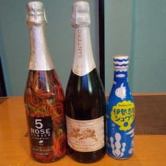 スパークリングワイン  おまけ付きのサムネイル