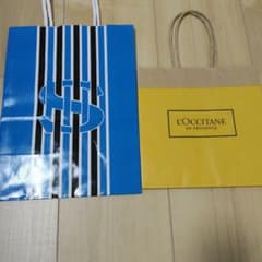 紙袋 2枚セット L'OCCITANE他のサムネイル