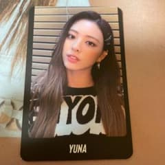itzy  トレカのサムネイル