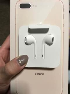 iPhone8 plus イヤホンのサムネイル