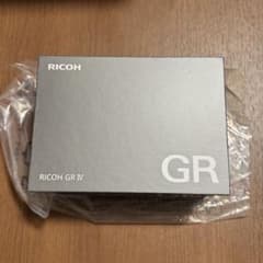 RICOH GR IV コンパクトデジタルカメラのサムネイル