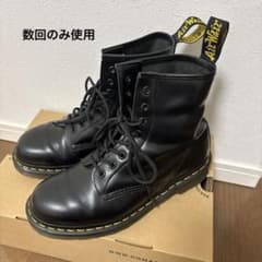 ドクターマーチン 1460 8ホール ブーツ 黒 UK7本革 レザー　26cmのサムネイル