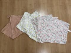 おくるみ3点セット　女の子　フード付きバスタオル　MARLMARL ガーゼ生地のサムネイル