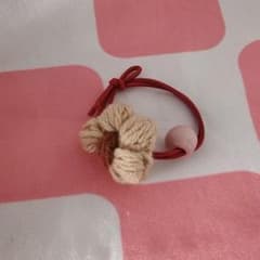 ハンドメイド ニットフラワー ヘアゴムのサムネイル