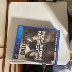 PlayStation4  ホワイト 500GBのサムネイル