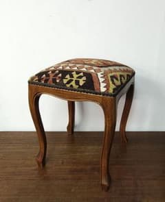 オールドキリム 木製 オーク材 猫足 スツール 椅子 - メルカリ