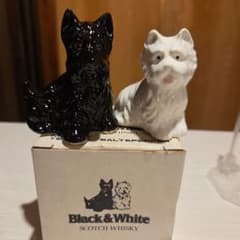 ブラックアンドホワイト スコッチウイスキー置物 レア アンティーク