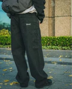 BLESS U デニムパンツのサムネイル