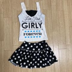 水着 女の子 セパレートのサムネイル