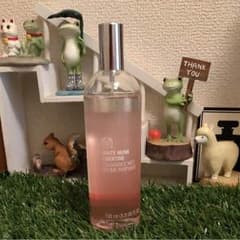 お値下げ中！ボディショップ♡ホワイトムスク(*´꒳`*)のサムネイル