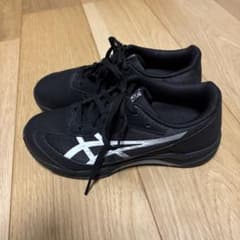 【新品】アシックス　スニーカー　22cmのサムネイル