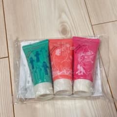 ORBIS オルビス ミニセット 30g x 3本 ハンドクリーム ムーミンのサムネイル