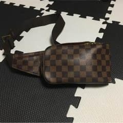 ルイヴィトン ポーチ ダミエのサムネイル