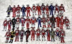 ジャンク ウルトラマン ソフビシリーズ まとめ売り - メルカリ