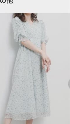 マジェスティックレゴンエアリーフラワーワンピースのサムネイル