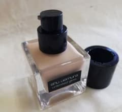 shu uemura 564　アンリミテッド　グローフルイドのサムネイル
