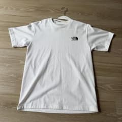 THE NORTH FACE Tシャツのサムネイル