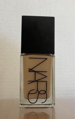 ナーズ  ライトリフレクティング　ファンデーション　30ml 02174のサムネイル