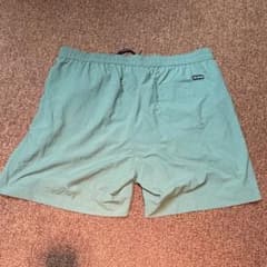 【極美品】コロンビア 水陸両用 ショートパンツ XL セージグリーン メッシュ付のサムネイル