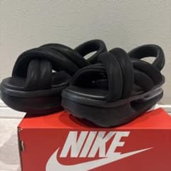 NIKE エアマックス アイラ　ブラック　24cmのサムネイル