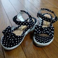 新品タグ付き   女児 サンダル  16cmのサムネイル